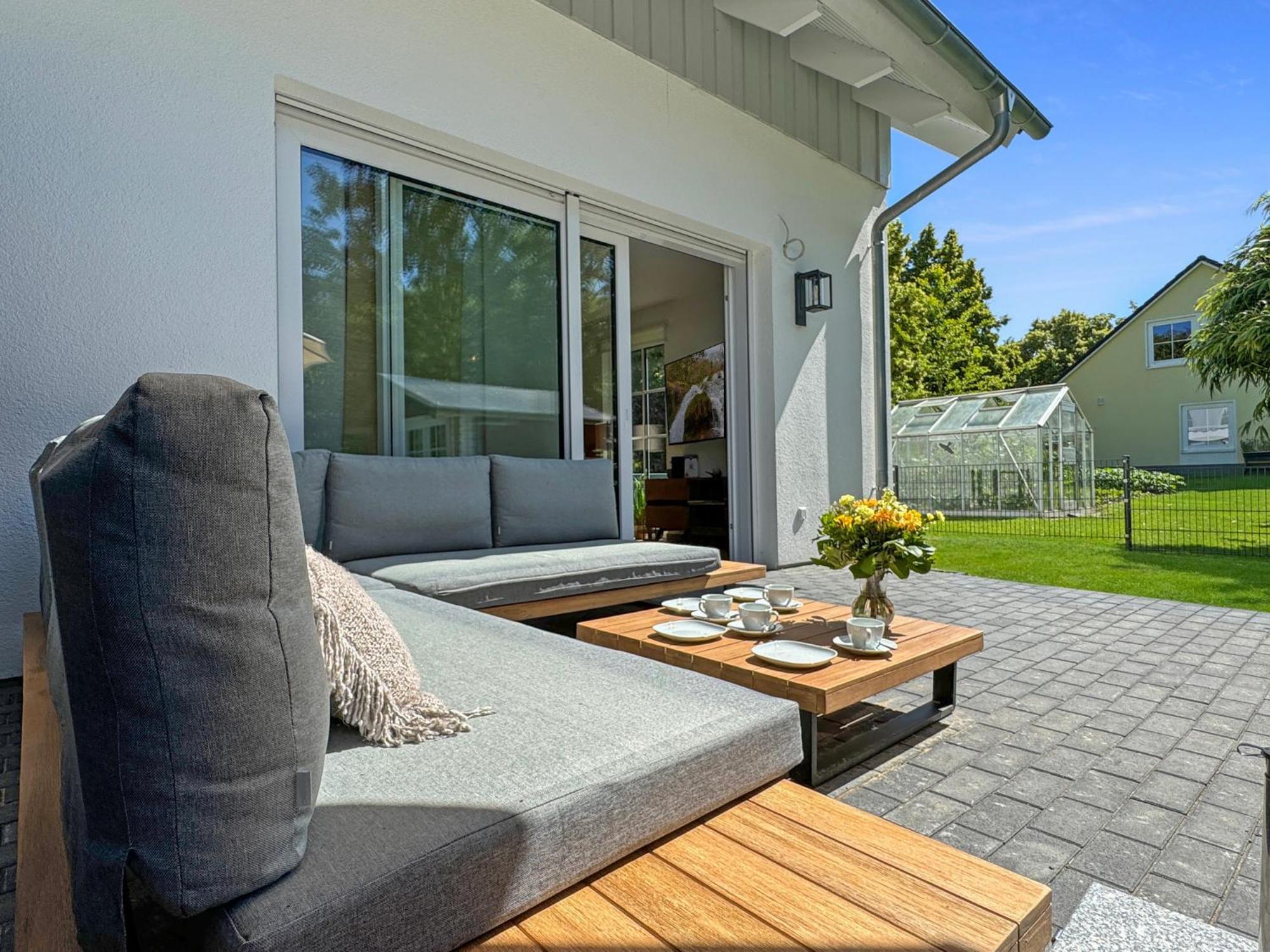 Cblue: Seeblick, Kamin, Wallbox, Natur Bentwisch エクステリア 写真